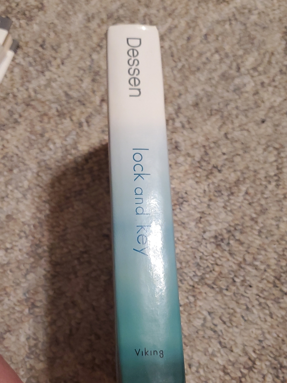 Dessen Lock and Key Hardcover - Blue Gradient